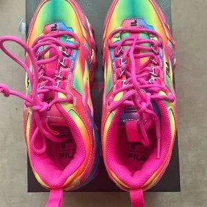 FILA WOMENS Brand new SNEAKERS SIZE 8